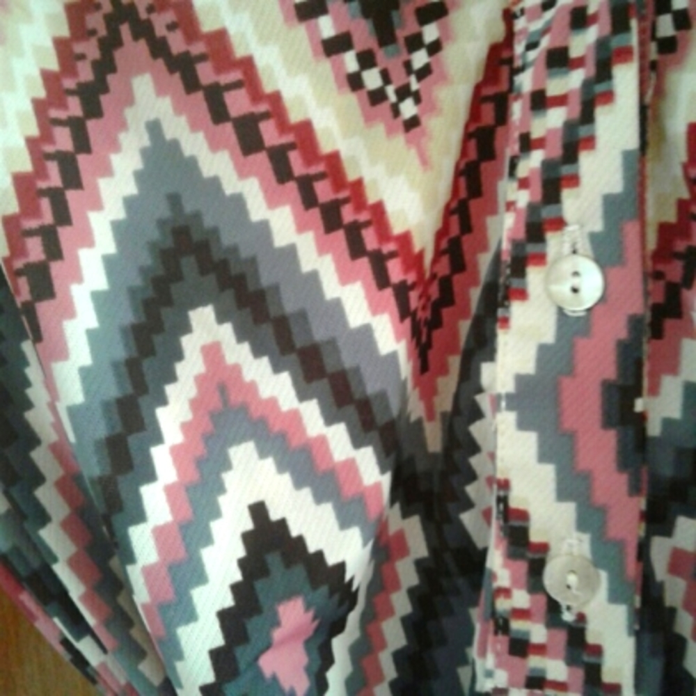 4/$13 Audrey Ann Pattern Top - Picture 5 of 6
